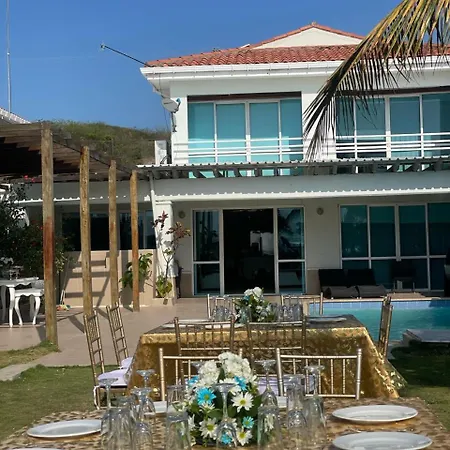 Casa Moderna Con Playa *