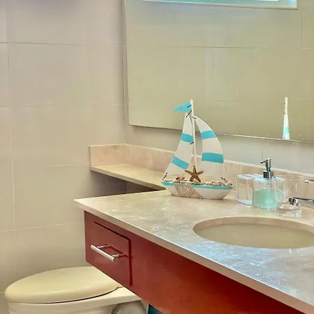 Casa Moderna Con Playa Сasa de vacaciones