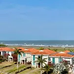 Casa Moderna Con Playa Cartagena