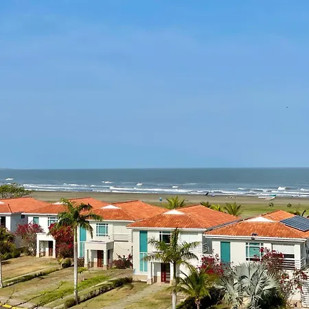 Casa Moderna Con Playa * Cartagena